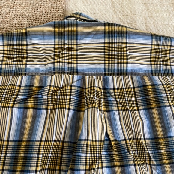 Cinch Men's Plaid Short Sleeve button down Shirt - Blue and Yellow size small - Picture 8 of 8